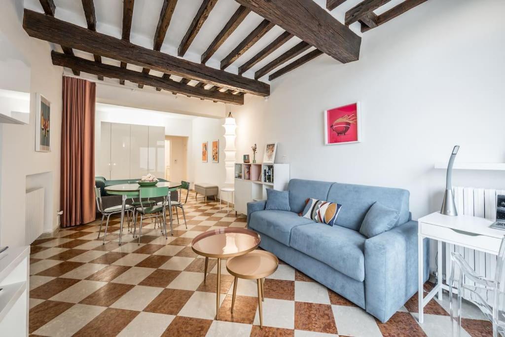 Casa Camilla - Arty Suite Nel Centro Storico Parma Esterno foto